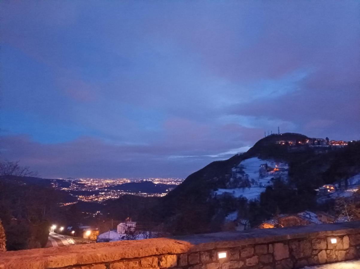 Ca' Baetti L'Antico Borgo Bed & Breakfast Roncola Eksteriør bilde