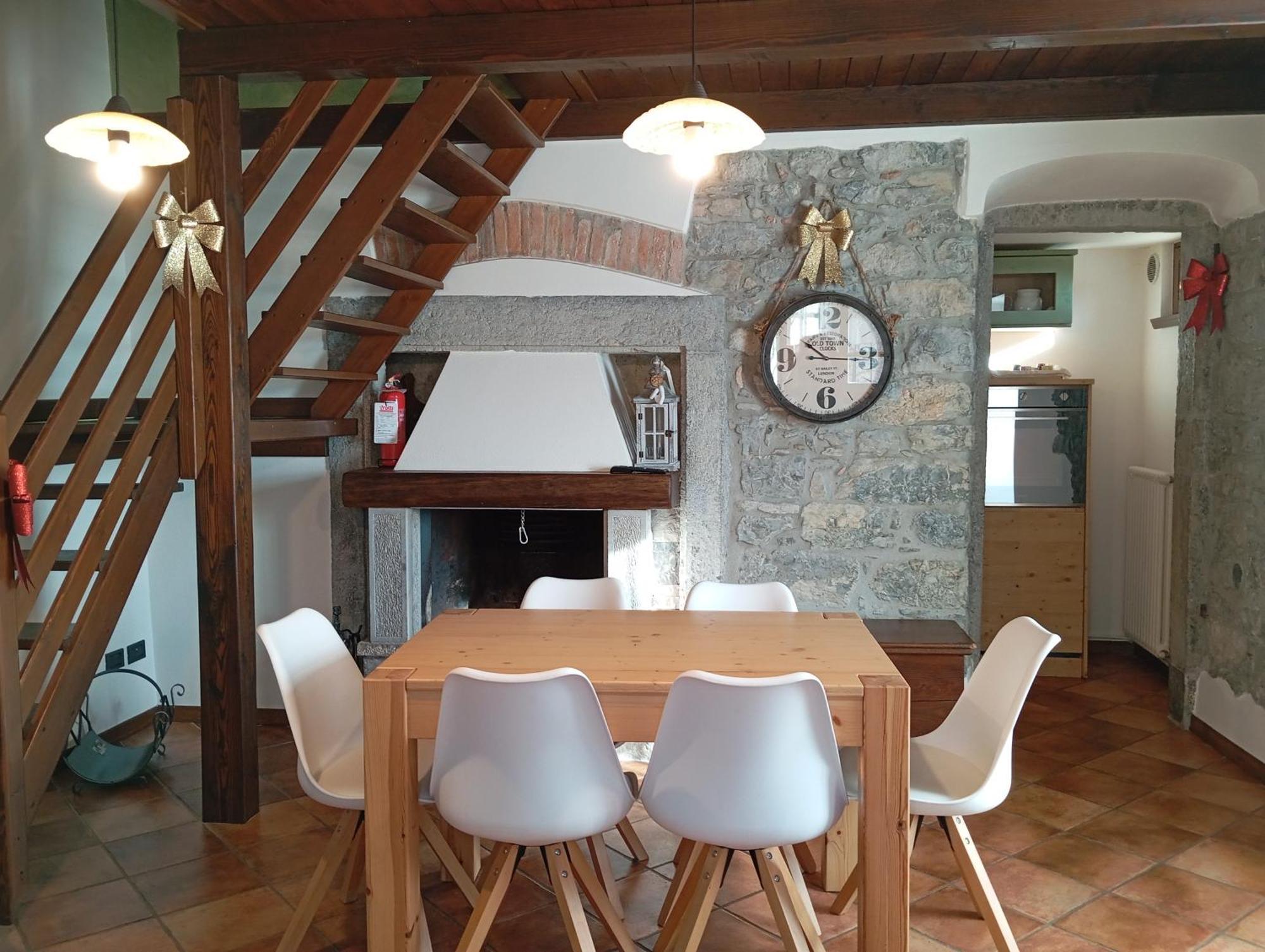 Ca' Baetti L'Antico Borgo Bed & Breakfast Roncola Eksteriør bilde