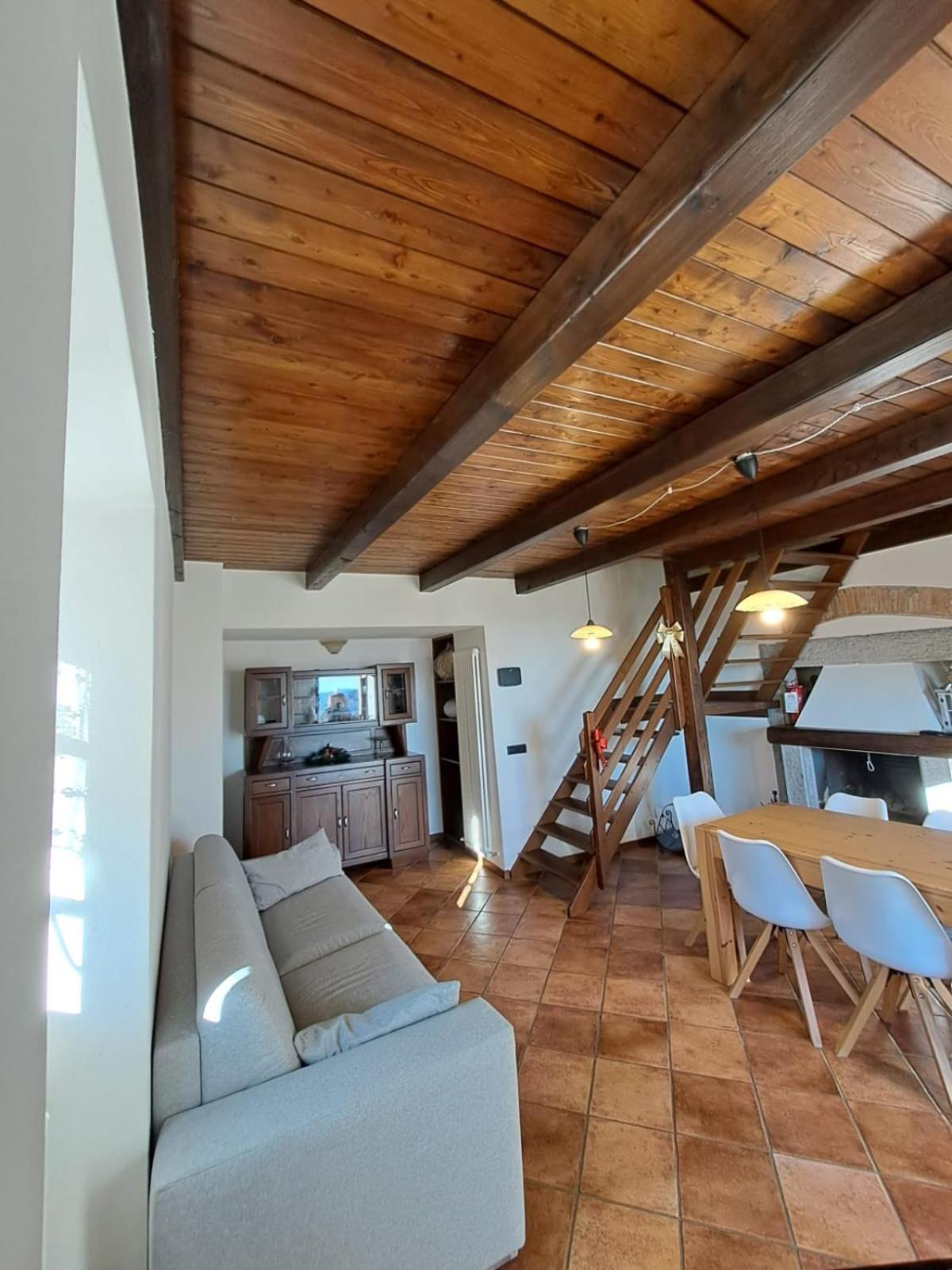 Ca' Baetti L'Antico Borgo Bed & Breakfast Roncola Eksteriør bilde