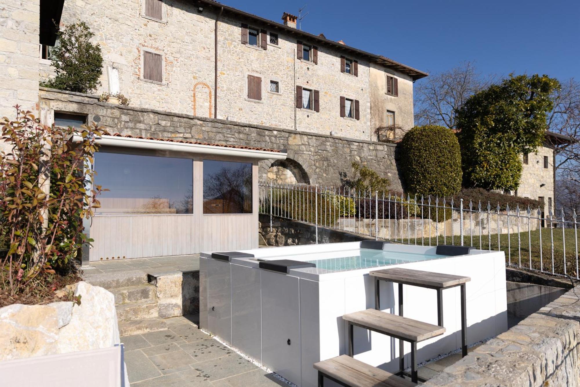 Ca' Baetti L'Antico Borgo Bed & Breakfast Roncola Eksteriør bilde