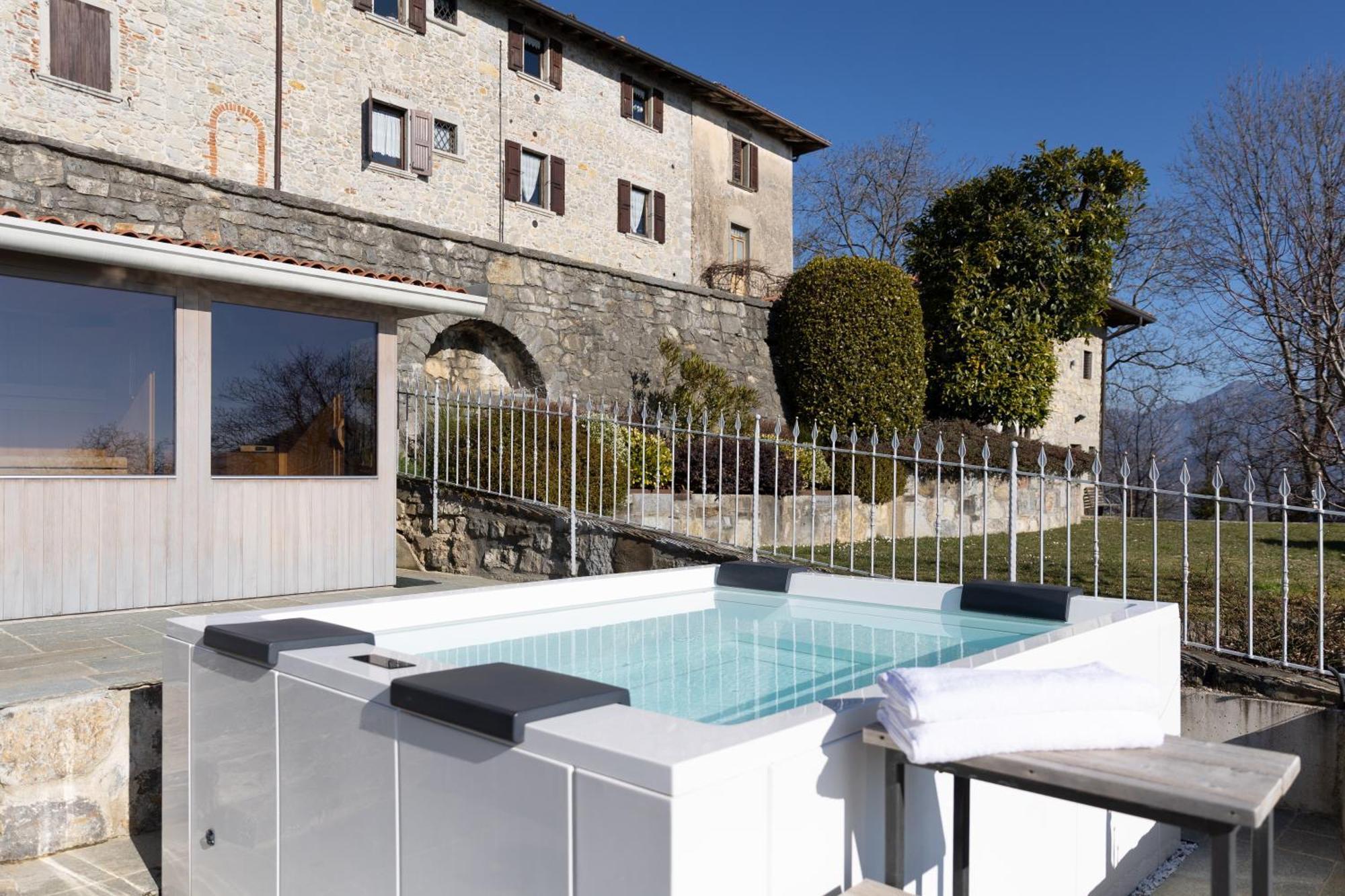 Ca' Baetti L'Antico Borgo Bed & Breakfast Roncola Eksteriør bilde