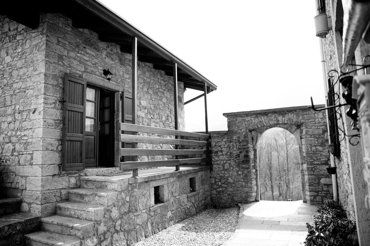 Ca' Baetti L'Antico Borgo Bed & Breakfast Roncola Eksteriør bilde