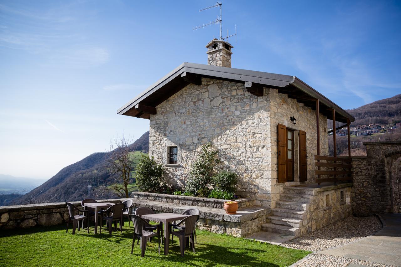 Ca' Baetti L'Antico Borgo Bed & Breakfast Roncola Eksteriør bilde