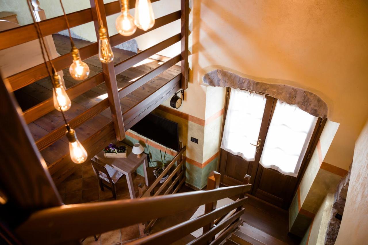 Ca' Baetti L'Antico Borgo Bed & Breakfast Roncola Eksteriør bilde